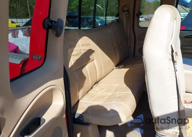 1B7HC13Z6YJ105013: 41991906