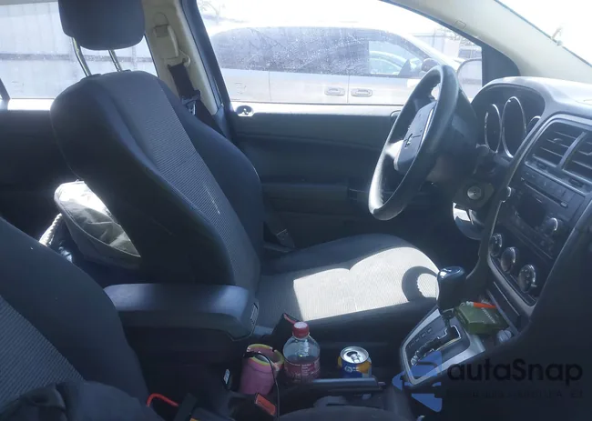 1B3CB4HA3AD534634: 41992919