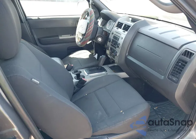 1FMCU0D79CKC81843: 41992984