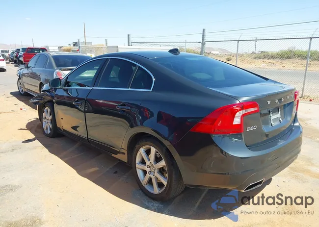 YV126MFK4G2409957: 41993257