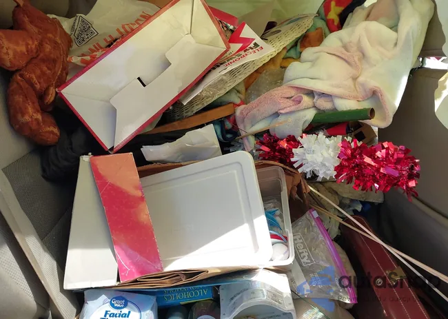 1FMCU93128KC67811: 41994420