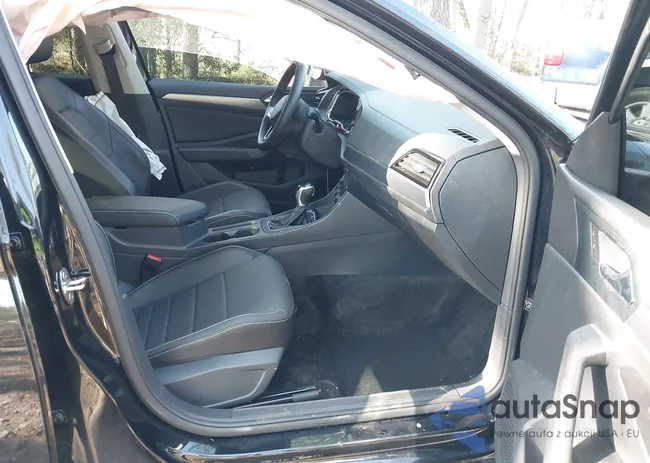 3VW7M7BU4RM033506: 41994422