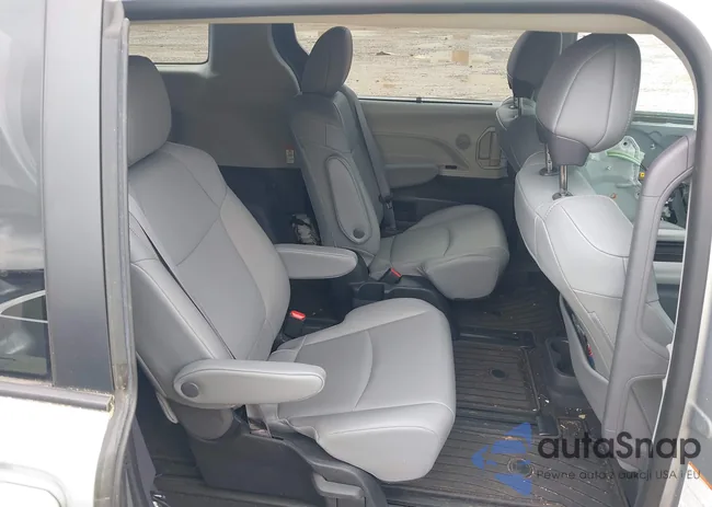 5TDYSKFC0NS049827: 41994431