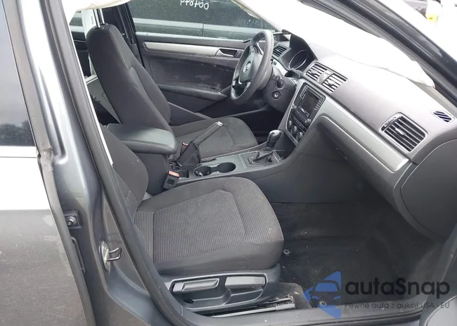 1VWAT7A38HC004849: 41994444