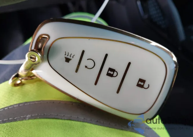 KL79MMSP2SB122568: 41994448