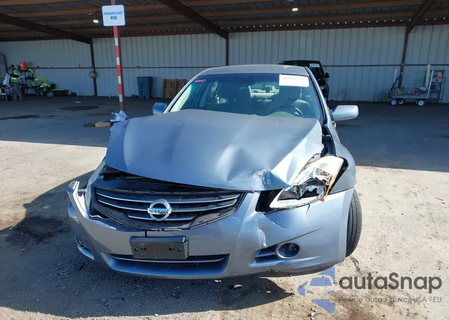 1N4AL2AP0BN508712: 41993534