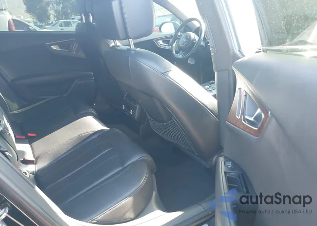 WAU2GAFC2EN081411: 41993803