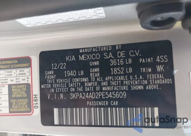 3KPA24AD2PE545609: 41993823