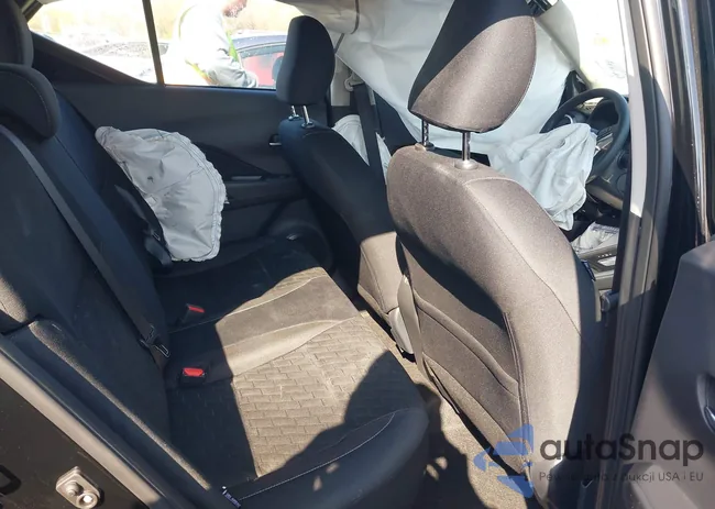 3N1CP5CV4RL569241: 41994930