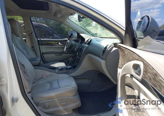 5GAKRBKD3EJ130075: 41994988