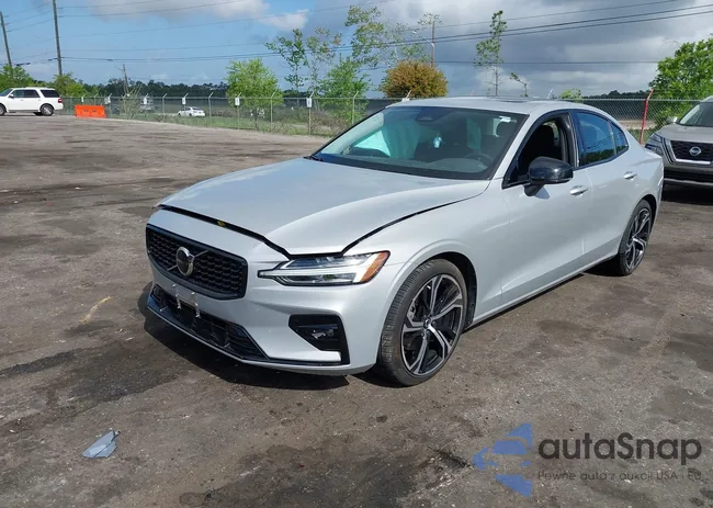 7JRL12FK9RG319109: 41995110