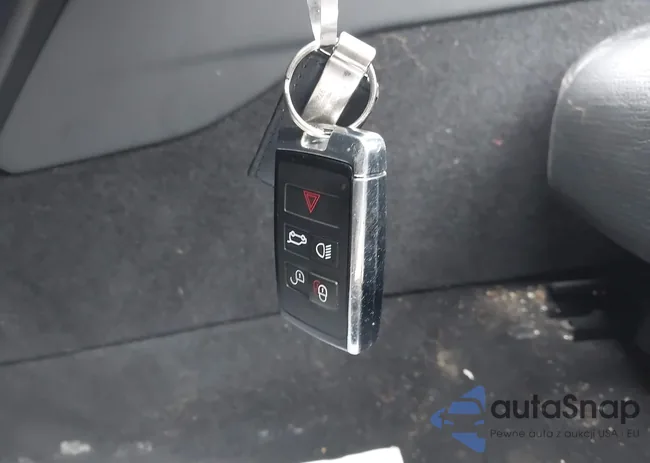 SALCJ2FXXLH847939: 41995240