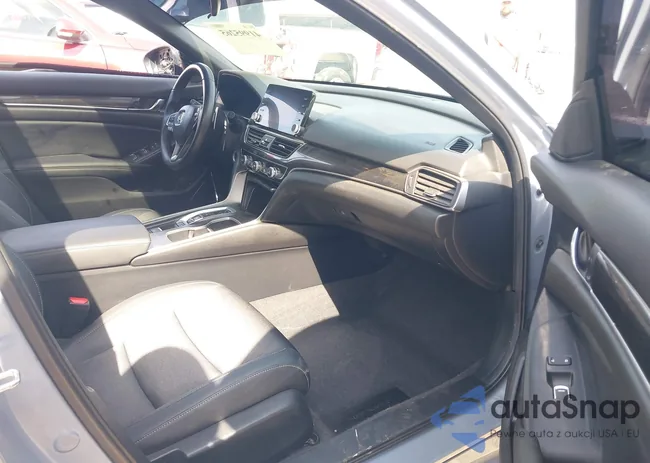 1HGCV2F36NA019036: 41995265