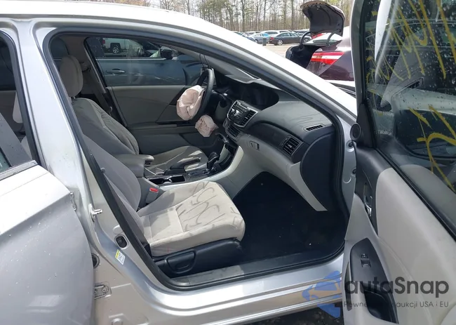 1HGCR2F70DA132972: 41995453