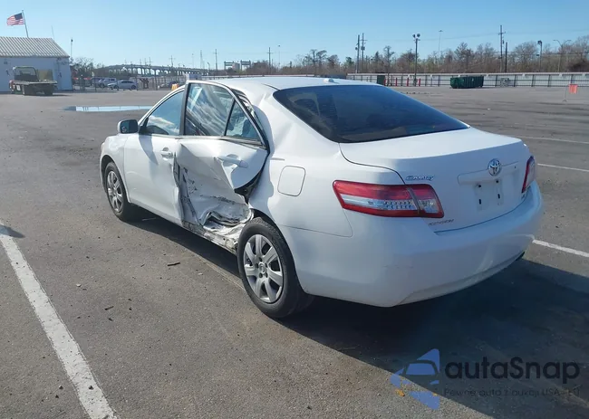 4T4BF3EK8AR070506: 41994539