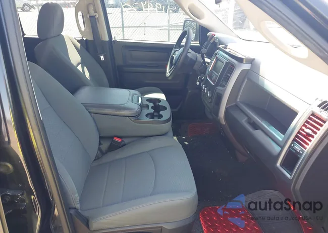 1C6RR7FT5FS746777: 41994754