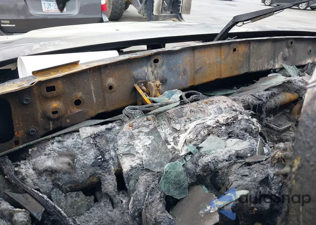 3TMJU4GN7AM093275: 41994759