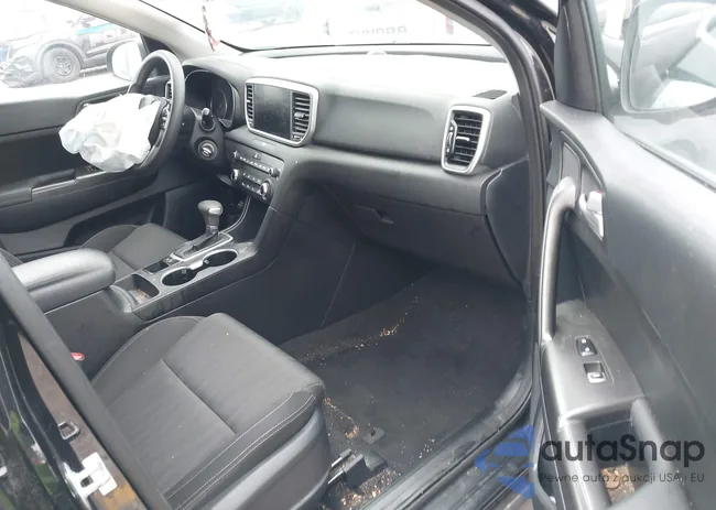 KNDPM3ACXN7001572: 41995900