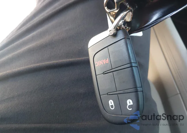 1C4RDJAG9MC837525: 41996076