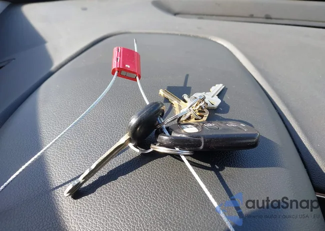 5NPD84LF6JH217560: 41996103