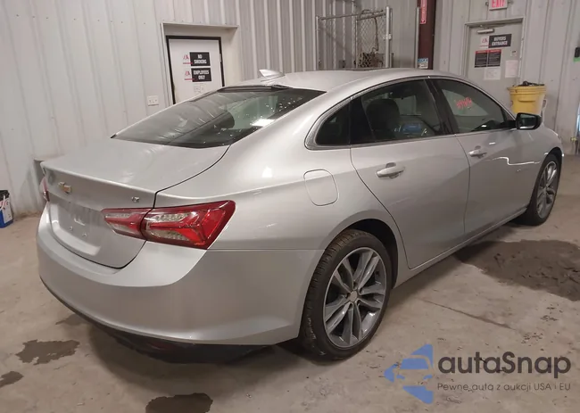 1G1ZD5ST2NF162080: 41996154