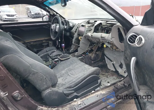 JN1AZ34E43T015351: 41996241