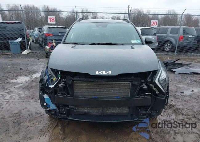 5XYK6CAF1PG100415: 41996315