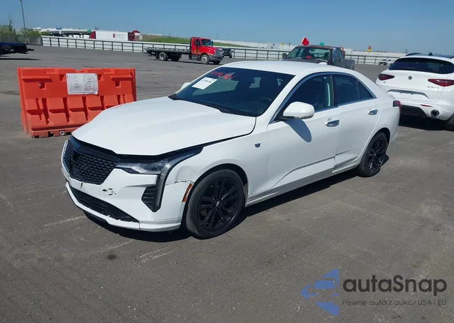 1G6DA5RK1M0132841: 41996364