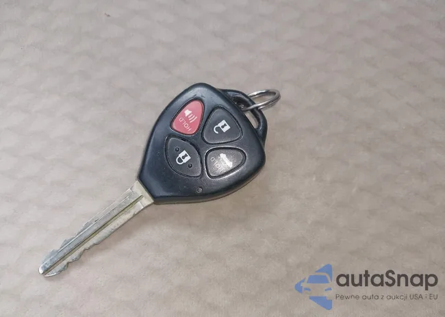 4T1BF3EK3BU694547: 41996478