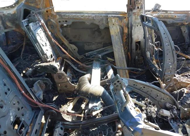 1C4SDJGJ8RC218913: 41995586