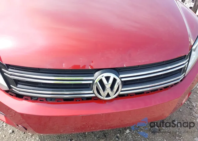 WVGAV7AX8FW070311: 41995823