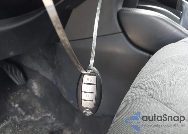 3N1CP5CU1JL524897: 41996916