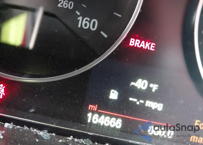 WBA3B1G59FNT05827: 41997202