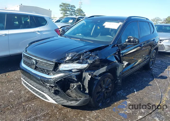 3VV5X7B20RM101513: 41997278