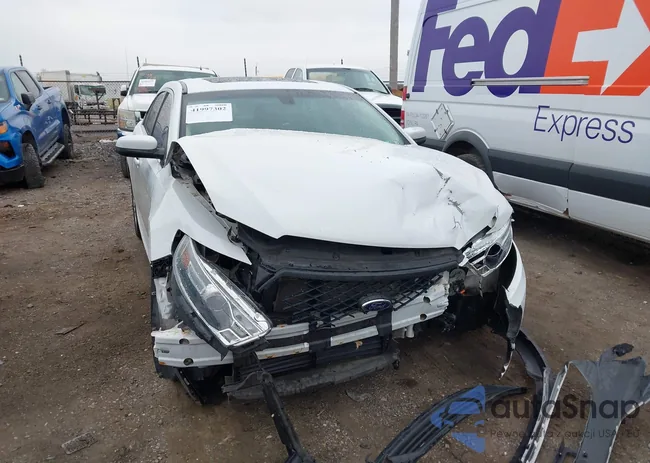 1FAHP2H81JG119145: 41997302