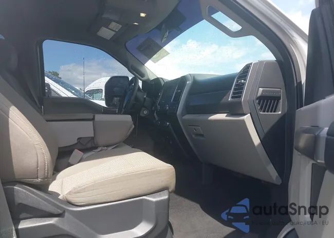 1FT7W2BT2KEF52041: 41996593