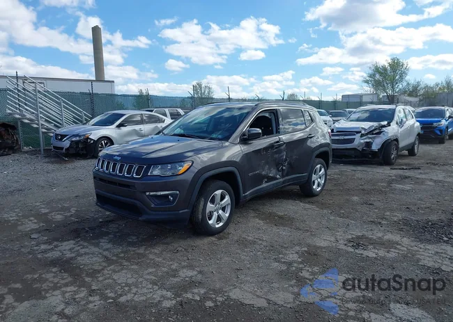 3C4NJDBB3KT849487: 41996602