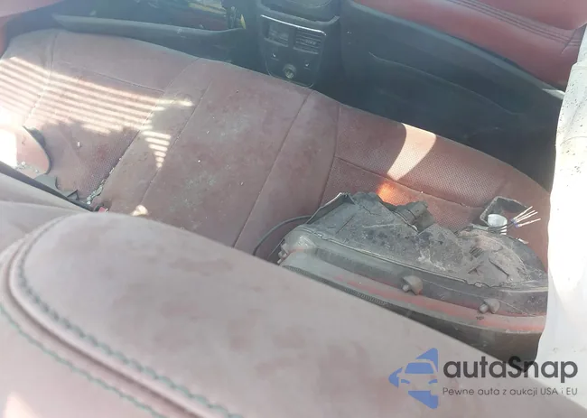 2C3CDXCT1DH583698: 41996615