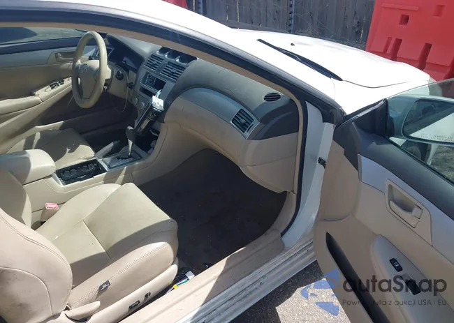 4T1CE30P48U764639: 41997910