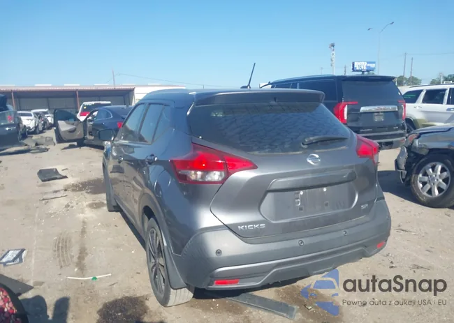 3N1CP5DV6LL543732: 41998086