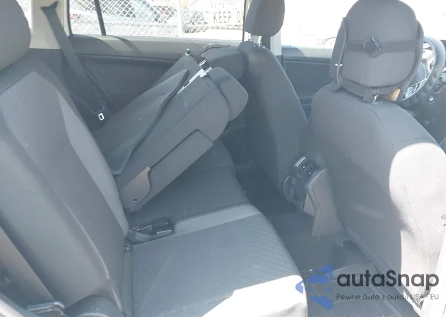 3VV1B7AX5JM043090: 41998165