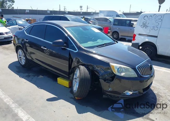 1G4PP5SK3D4207384: 41998231