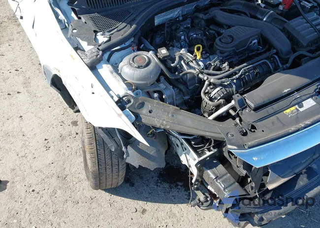 3VW5M7BU5PM021627: 41998308