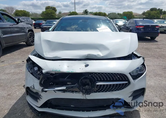 W1K3G4EBXMJ298203: 41998332