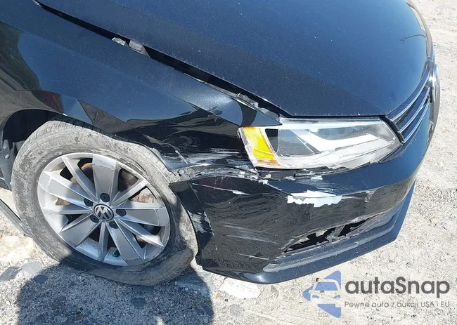 3VWD17AJ3FM301301: 41998475