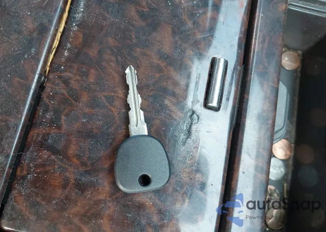 1GKS1MEF0ER163412: 41998491