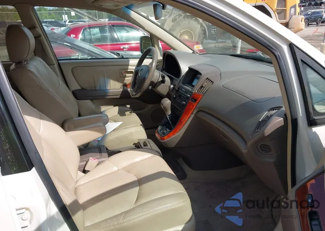 JT6HF10U5Y0151624: 41997532