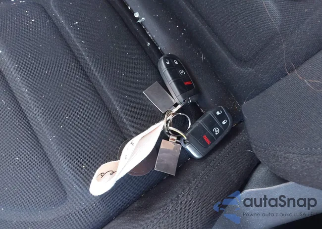 ZACNJDB14NPN78441: 41997658