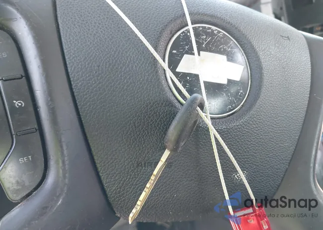 2GCEK19J771629917: 41999052