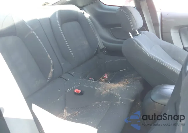 1FA6P8TH5K5185938: 41999077